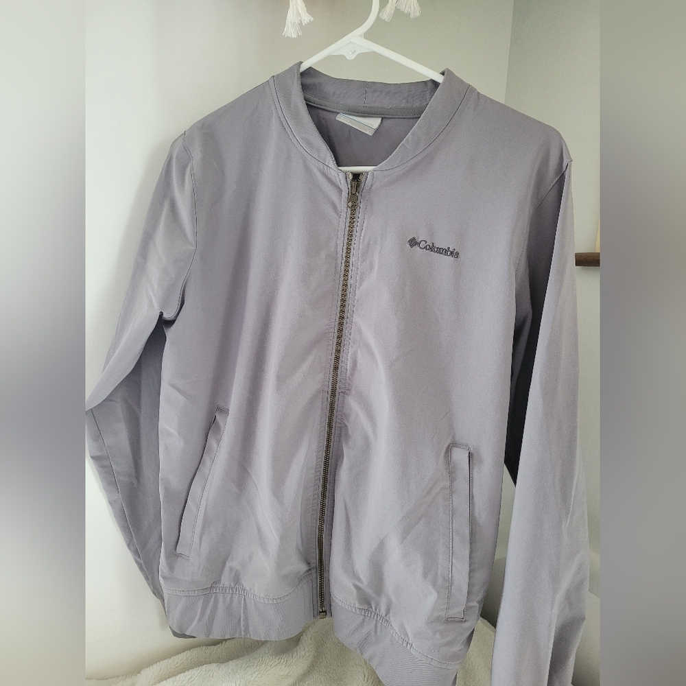 Columbia Light Gray Zip-Up Jacket